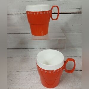 New-Mar Coffee Mugs/Cups Set Of 2 Mid-Century MCM Vintage Orange Plastic.